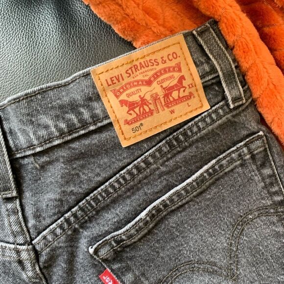LEVIS 501 SHORTS - Picture 4 of 6